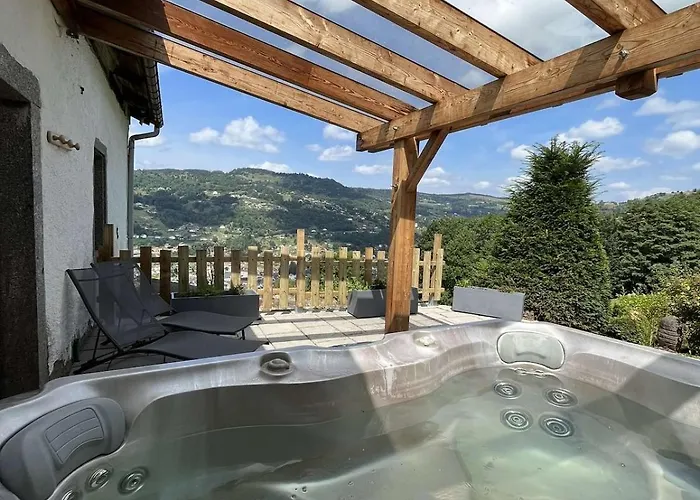 Aux Sources - 14 Personnes - Sauna&jacuzzi *